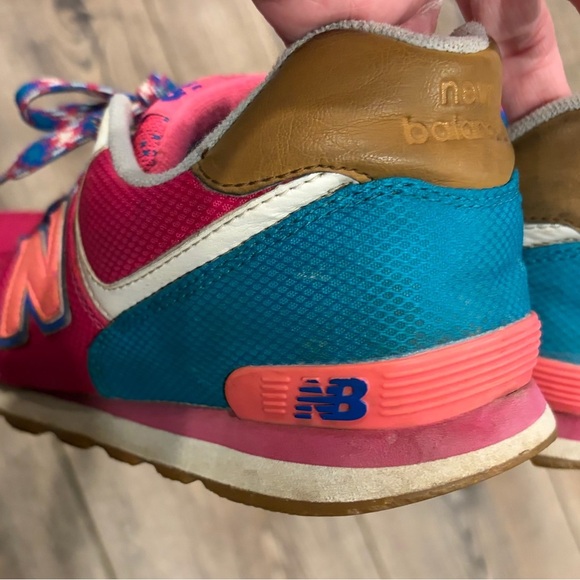 New Balance 574 Pink Teal Retro Sneakers Size 7 - Picture 3 of 9